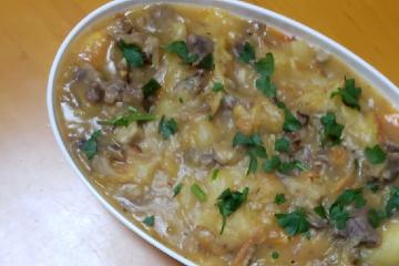 Mandioca com carne seca