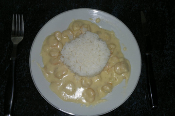Camarão com molho 3 queijos (com provolone)