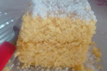 Bolo de farinha de milho