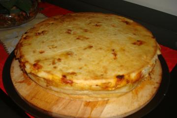 Torta salgada de liquidificador com sobras de pernil