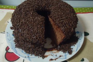 Bolo de chocolate da Lelê