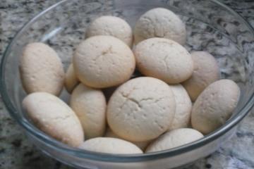 Biscoitos de polvilho doce (igual sequilhos)