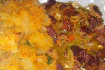 Carne de sol com mandioca