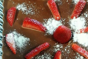 Sobremesa chococreme com morango