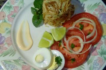 Arroz com aletria ( macarrão cabelo de anjo)