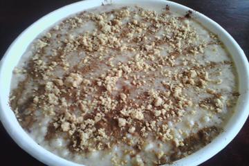 Canjica com amendoim