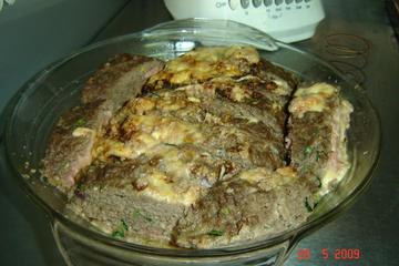 Rocambole de carne moída