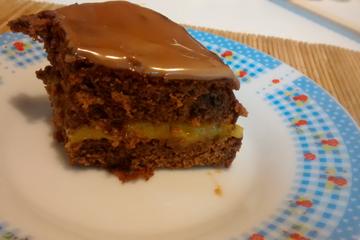 Bolo de chocolate com laranja
