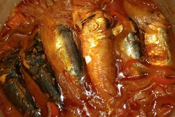 Sardinha na panela de pressão (igual as de lata do mercado)