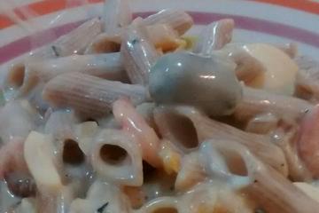 Macarrão ao molho branco com camarão