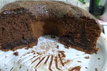 Bolo de chocolate cremoso