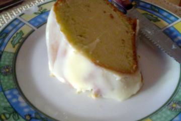 Bolo de gelatina de limão