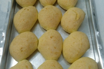Pão de queijo mineiro