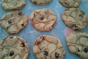 Cookie de chocolate com gotas de chocolate