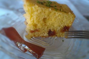 Bolo de limão com goiabada