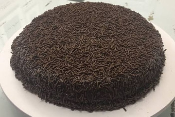 Torta de Brigadeiro Gelado