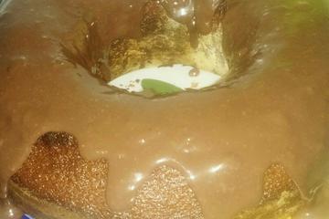 Bolo de chocolate com coco de liquidificador