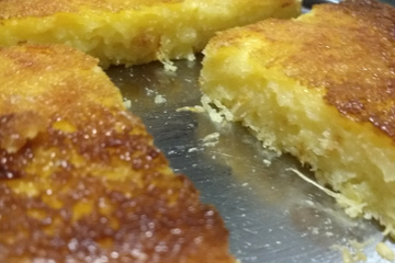 Bolo de macaxeira ou aipim