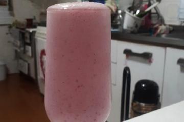 Batida de morango sem álcool