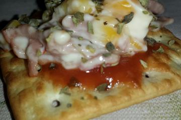 Pizza de bolacha água e sal