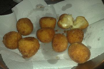 Bolinha de queijo