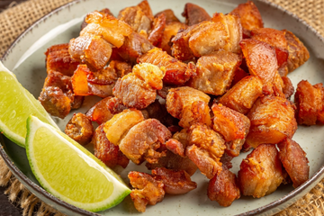 Torresmo pururuca na airfryer: o truque para ficar crocante por fora e suculento por dentro e sem usar óleo