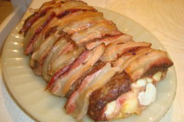 Rocambole de carne moída