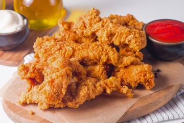 Frango empanado tipo KFC crocante e suculento