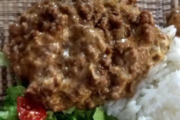 Carne moída com requeijão