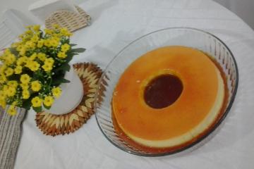 Pudim de leite condensado com coco