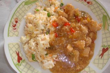 Prepare um frango xadrez é um prato de origem chinesa. Receita