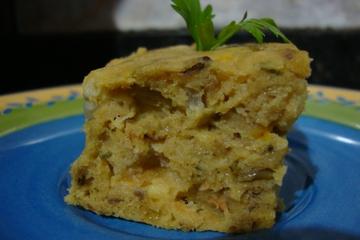 Torta rápida e nutritiva de fubá de micro-ondas