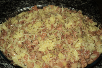 Filé de peito de frango ao molho rosé com vinho tinto