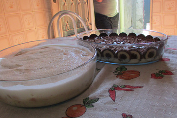 Torta de abacaxi e biscoito champagne da Tiada