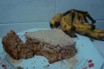 Bolo de banana com canela