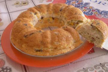 Bolo salgado fácil e prático