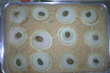 Torta capixaba de bacalhau e repolho