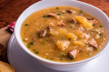 Caldo de vaca atolada