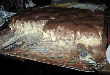 Bolo de Carolina
