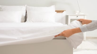O hábito simples de arrumar a cama logo ao acordar: a psicologia explica o impacto imediato na produtividade do dia