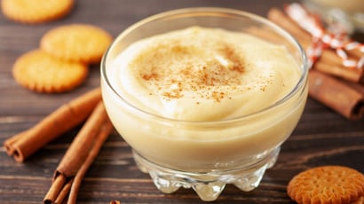 Com 2 xícaras de leite e meia xícara de açúcar: a receita fácil para preparar uma sobremesa clássica e saborosa em casa