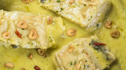 Pare de usar farinha ou creme de leite: esse é o truque do TudoGostoso para deixar o molho de peixe muito mais cremoso