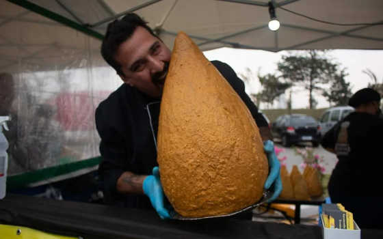 Evento gratuito em Interlagos/SP terá a maior coxinha do mundo, que pesa 76  kg; confira as novidades da 21ª edição do Big Food Festival - TudoGostoso