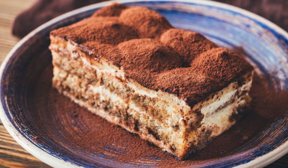 Sem forno: como fazer uma sobremesa para 4 pessoas com ingredientes simples e de forma fácil