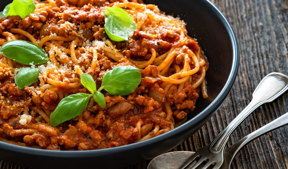 O melhor macarrão com carne moída cremoso que eu já fiz é uma receita do TudoGostoso que todo mundo precisa provar!