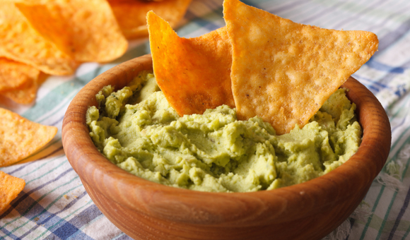 “O melhor guacamole do mundo”: chef revela o ingrediente que substitui a pimenta jalapeño e deixa o molho ainda mais saboroso
