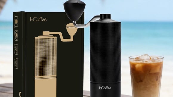 Moedor de café iCoffee que permite preparar grãos moídos na hora está em oferta na Amazon