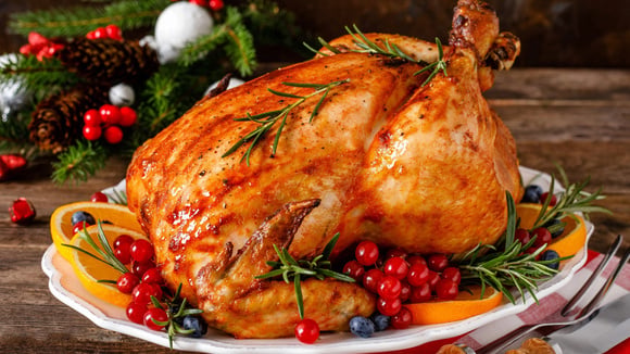 O peru assado é a alma de qualquer ceia de Natal de rico (Créditos: TudoGostoso)