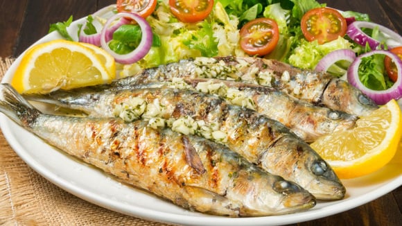 Como assar sardinhas no forno: o segredo para que elas fiquem com a aparência de grelhadas