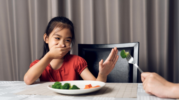Seu filho não come legumes? 10 dicas e truques para fazer as crianças adorarem vegetais!